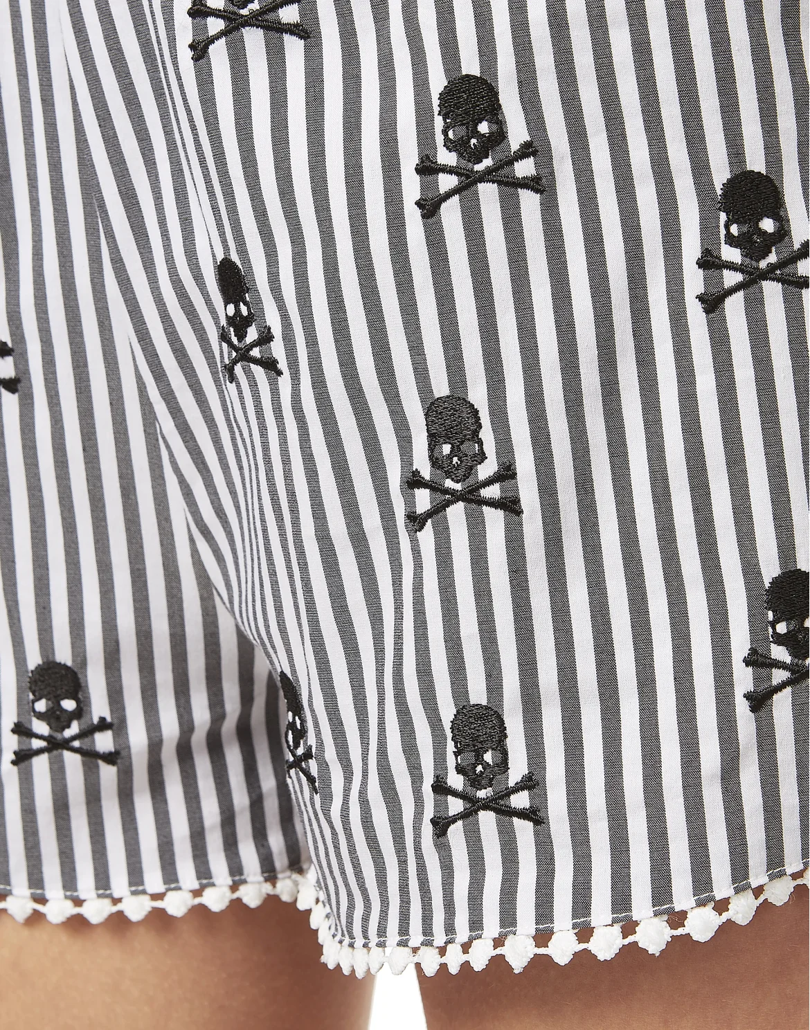 Short Trousers "Lift Me Up", цвет: Черный