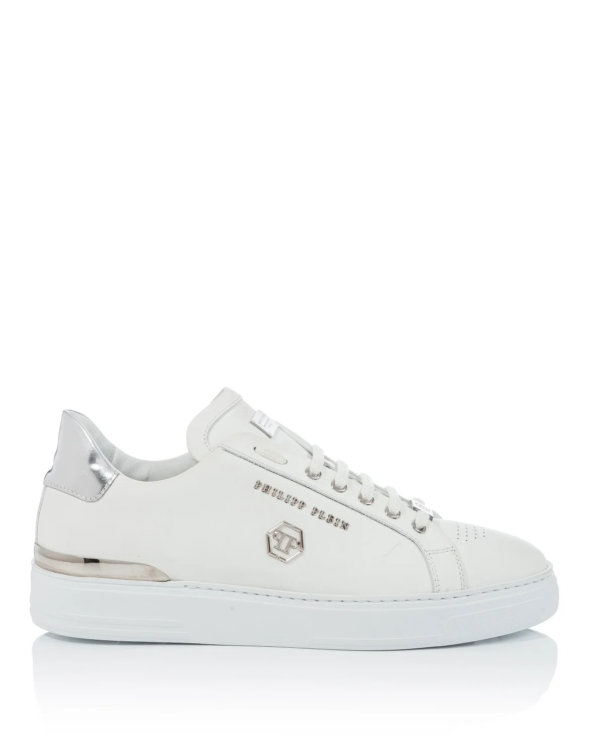 Lo-Top Sneakers "Over a border", цвет: Белый