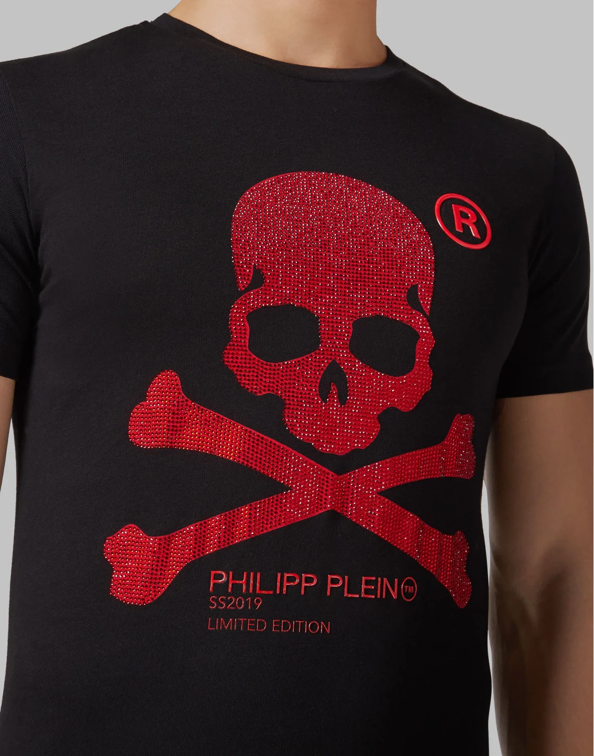 T-shirt Black Cut Round Neck Skull, цвет: Черный