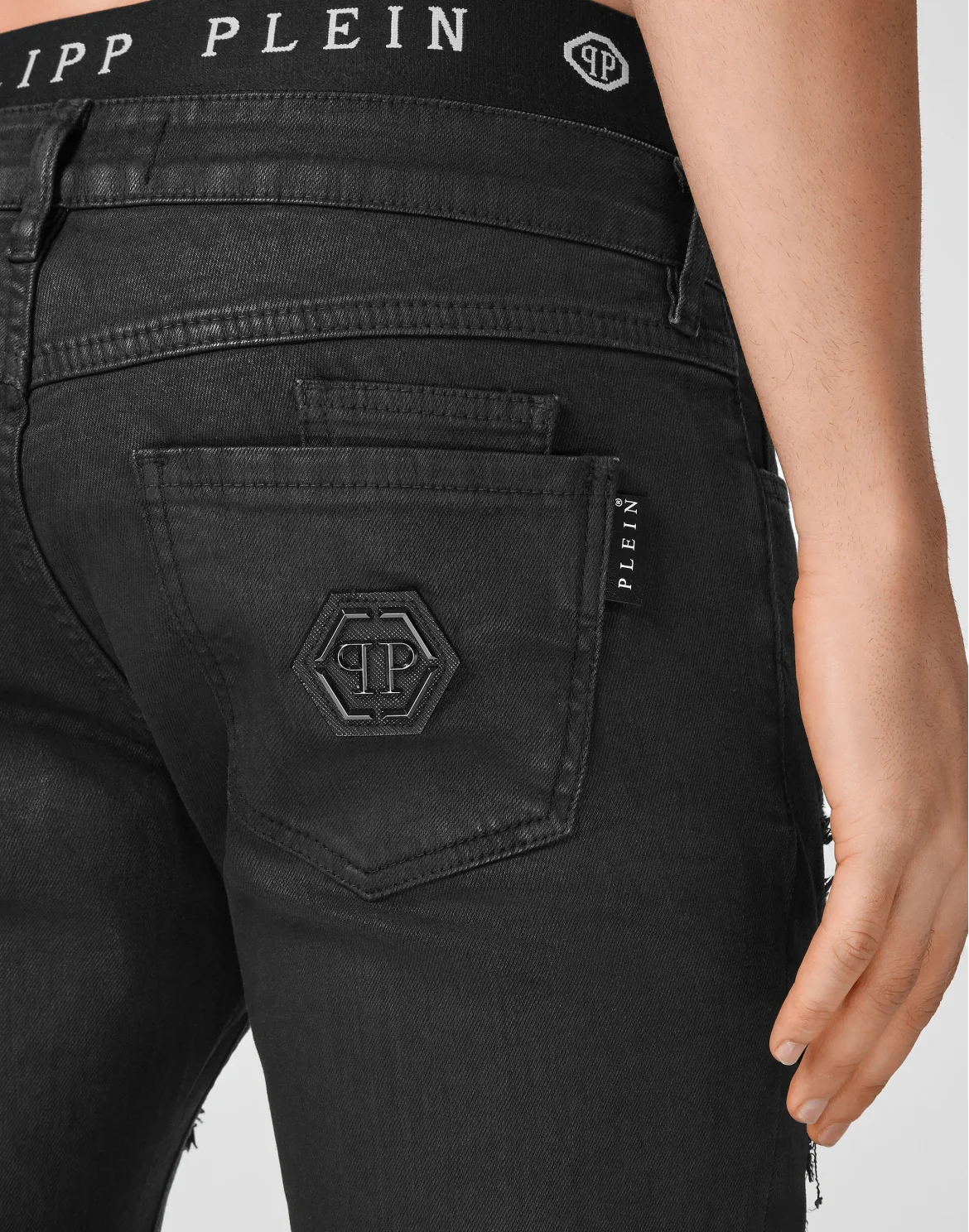 Slim Fit Destroyed, цвет: Черный