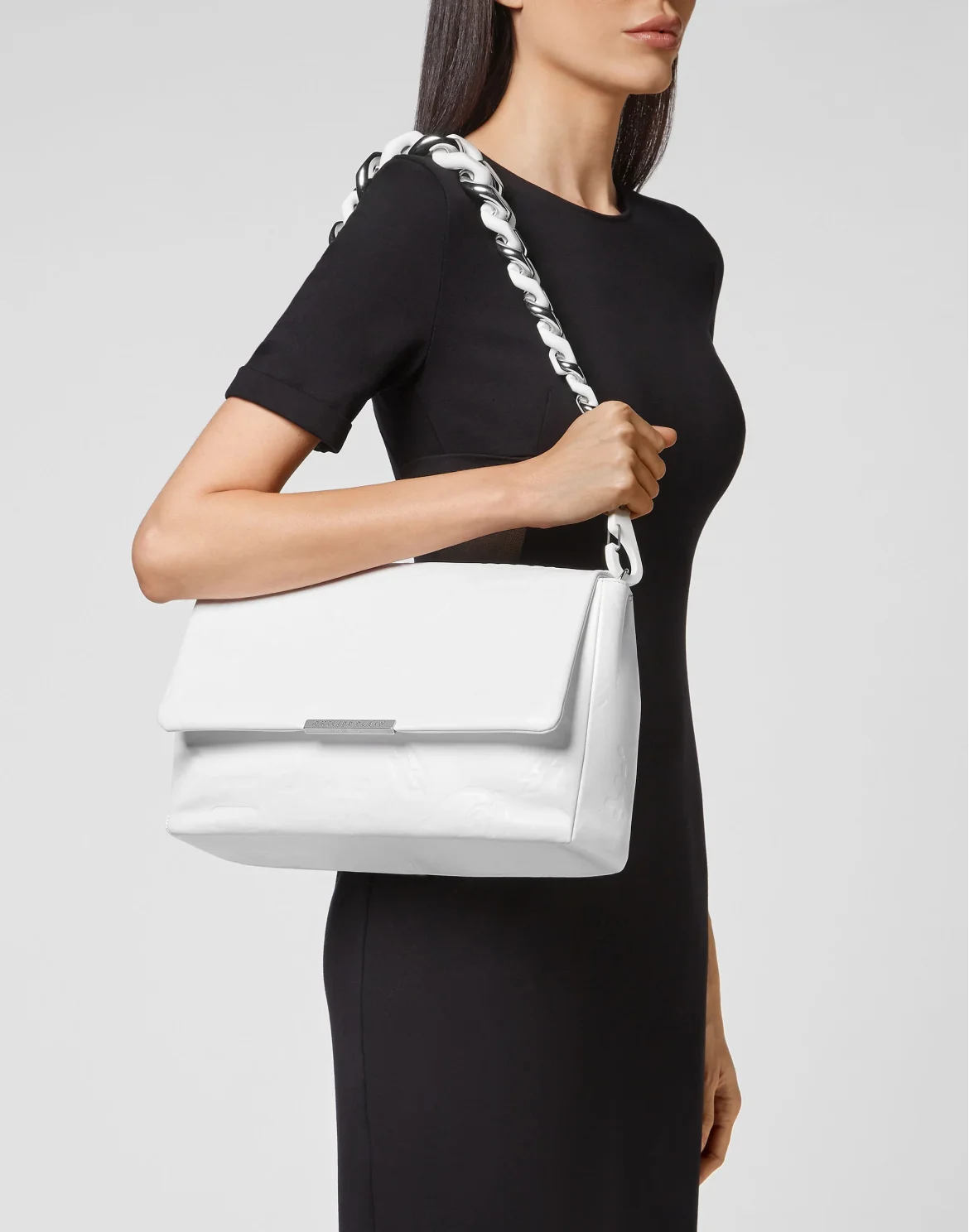 Leather Shoulder Bag Embossed Monogram, цвет: Белый