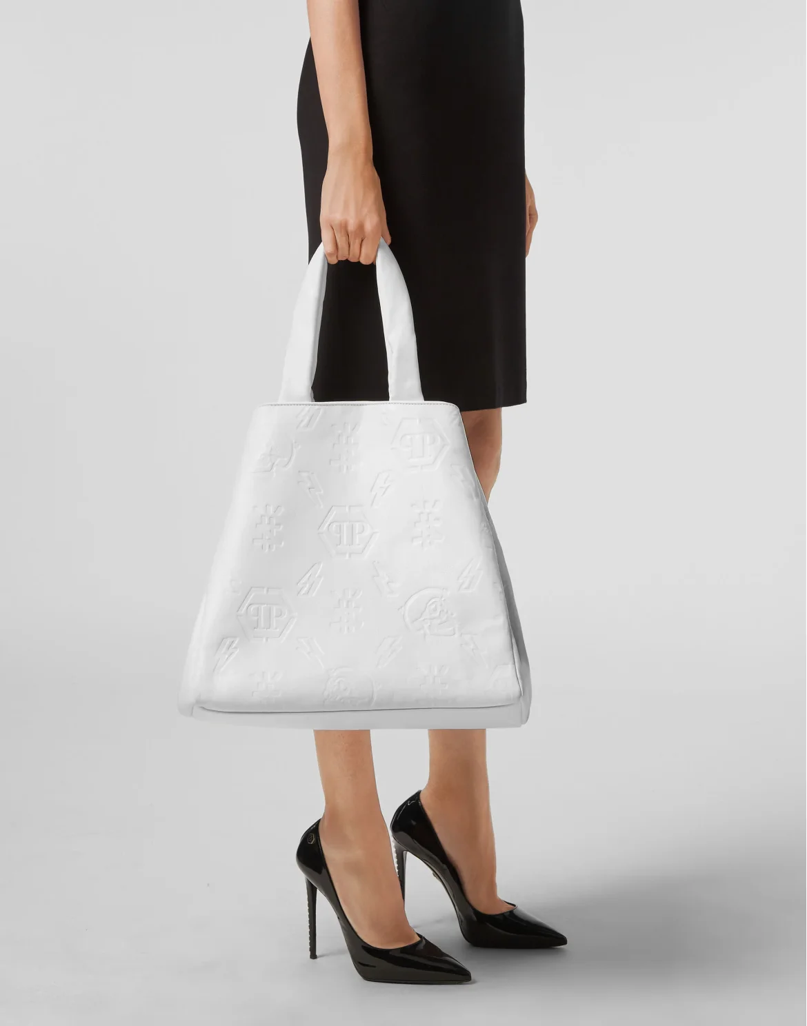 Leather Handle bag Embossed Monogram, цвет: Белый