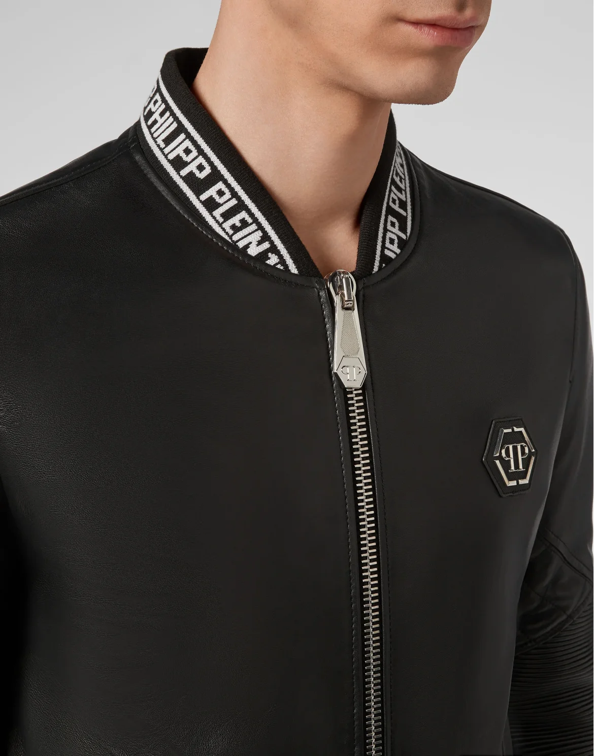 Leather Bomber Slim Cut Embroidery 3D PP1978, цвет: Черный