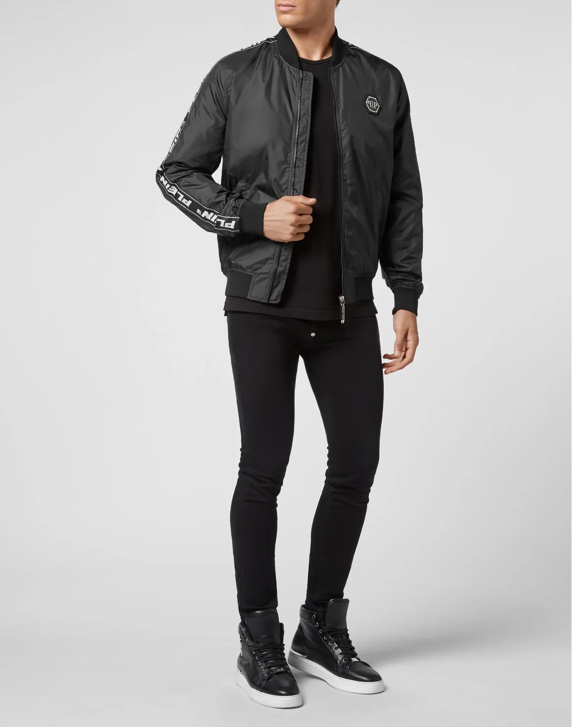 Nylon Bomber, цвет: Черный