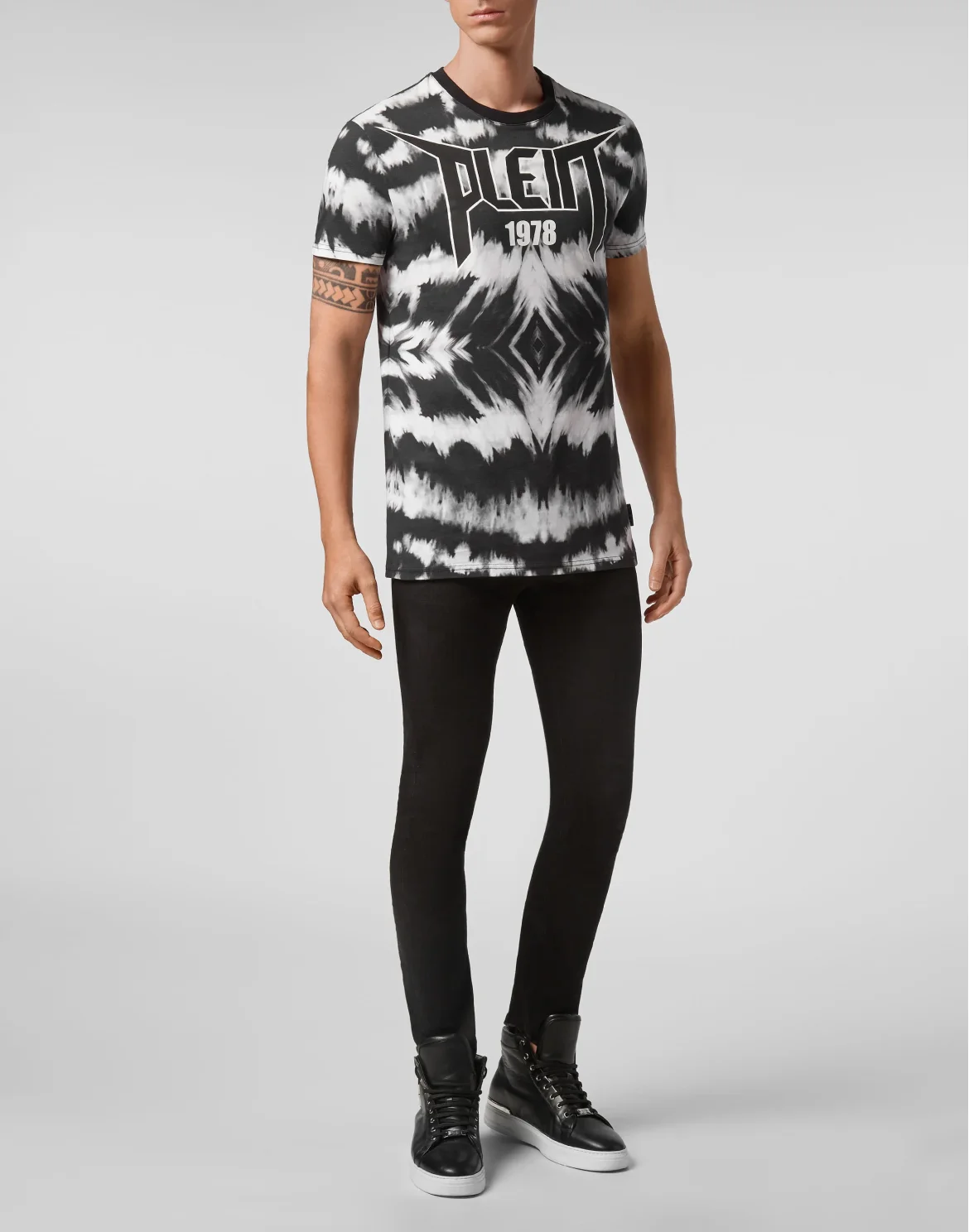 T-shirt Round Neck SS Tie dye, цвет: Черный
