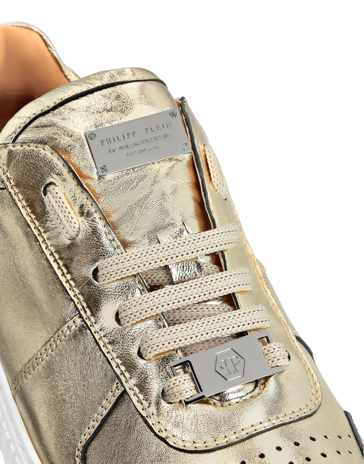 Laminated Leather Lo-Top Sneakers King Power, цвет: Золотой