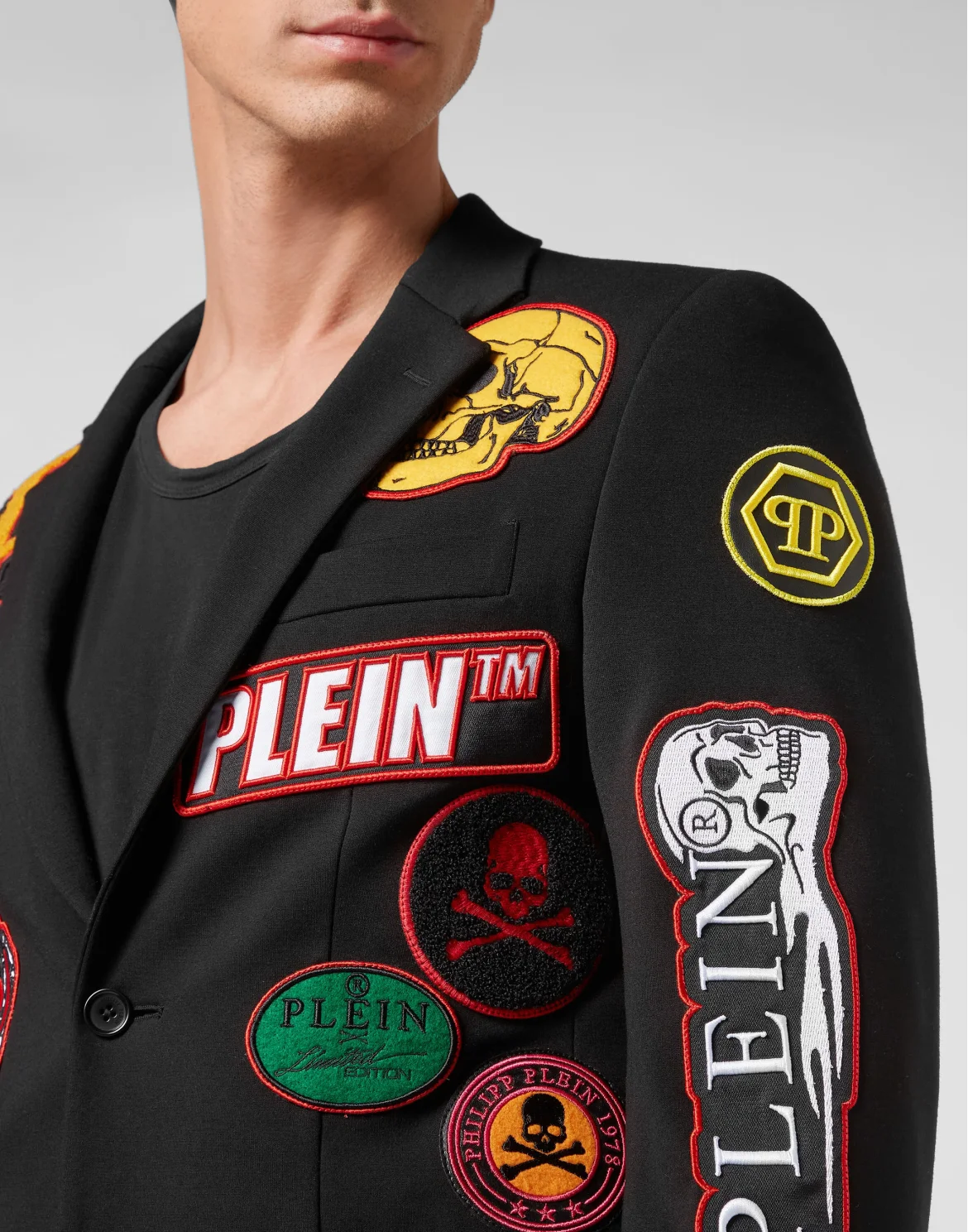 Blazer Gigolò fit Patches, цвет: Черный