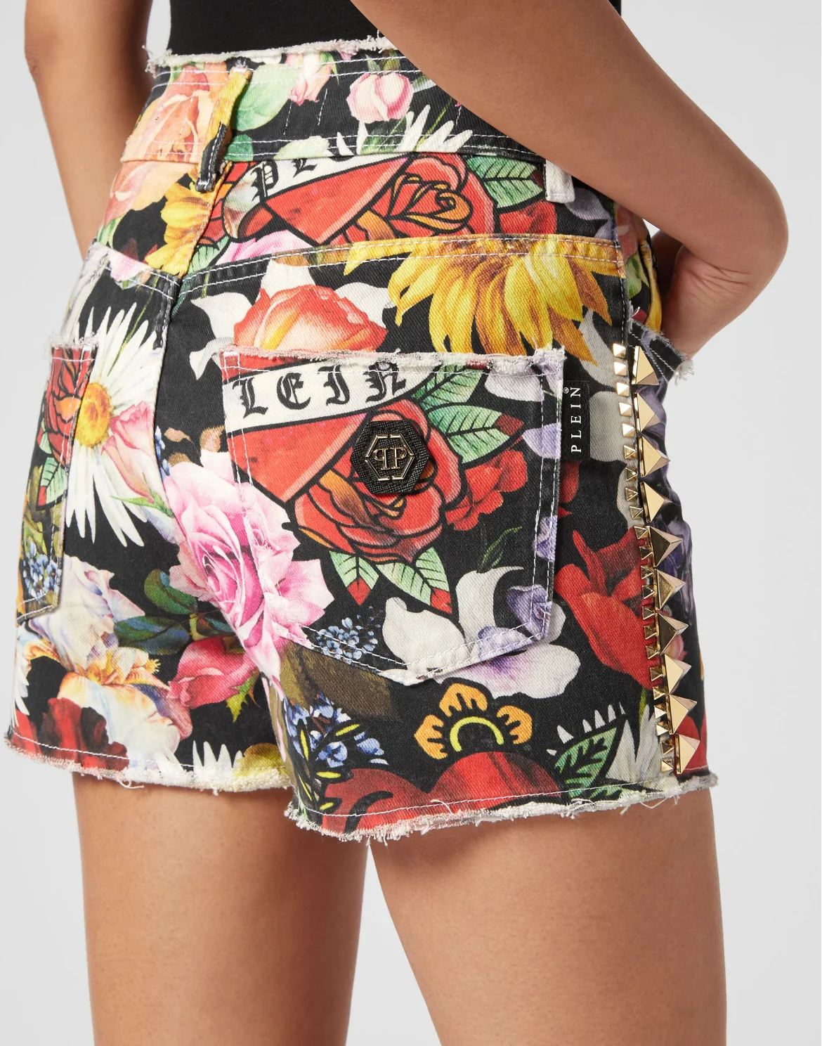 Denim Hot Pants Love Flowers, цвет: Черный