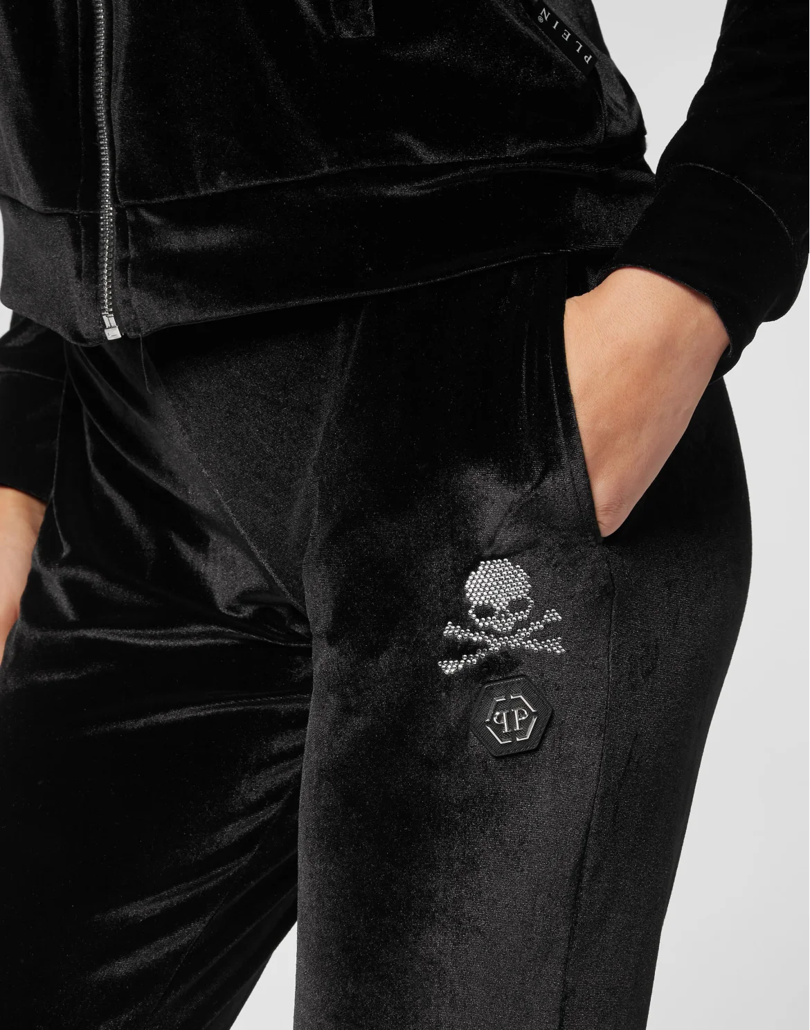 Velvet Jogging Tracksuit: Top/Trousers Crystal Skull, цвет: Черный