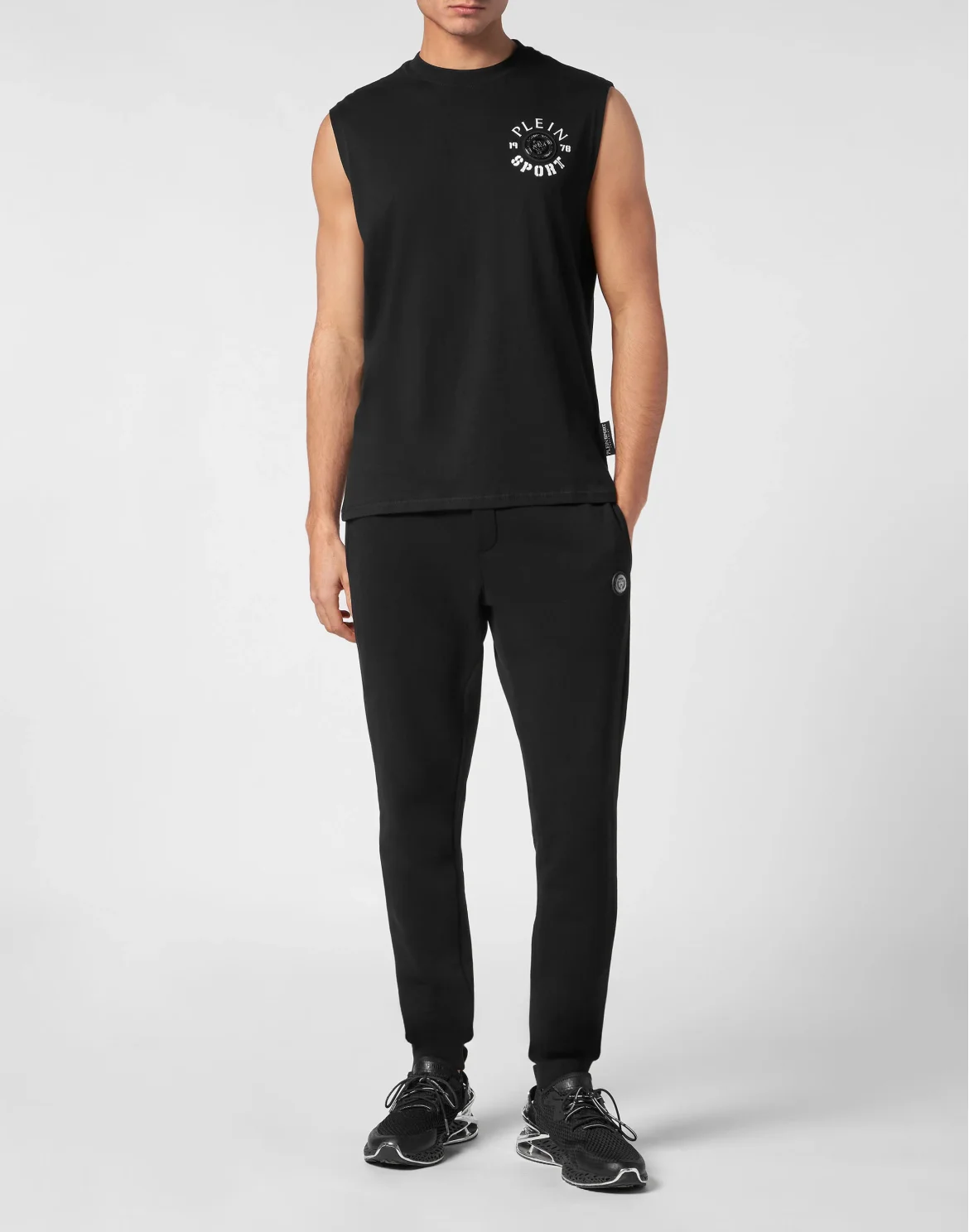 Sleeveless T-shirt Round Neck, цвет: Черный