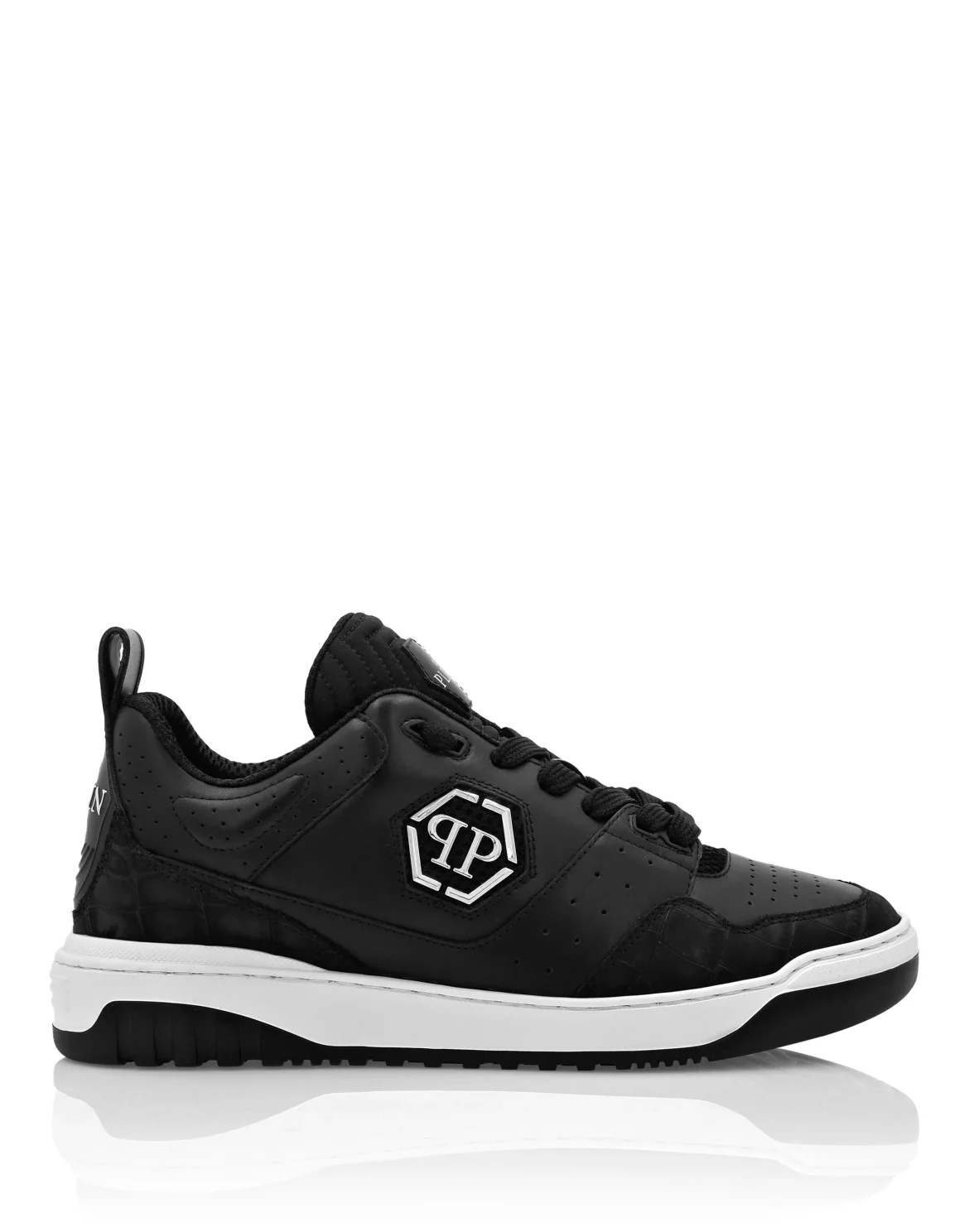 Croco Printed Leather Lo-Top Sneakers, цвет: Черный