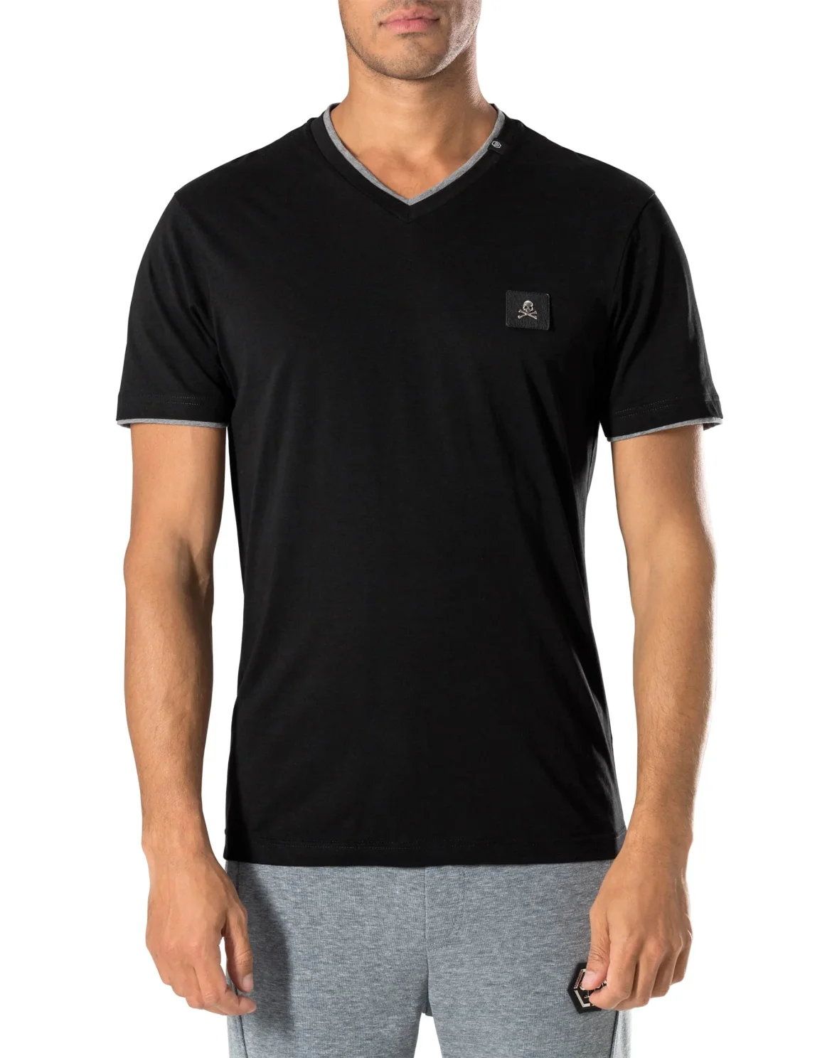 T-shirt V-Neck SS "Make me cry", цвет: Черный