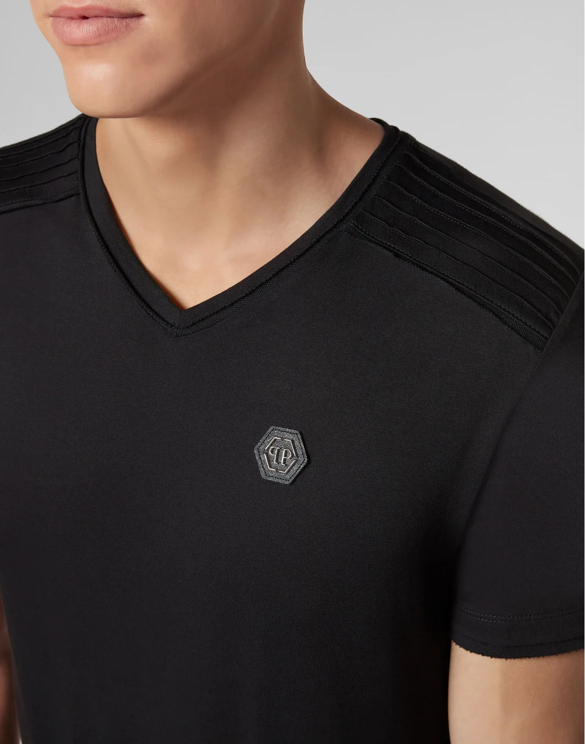 T-shirt V-Neck SS Statement, цвет: Черный