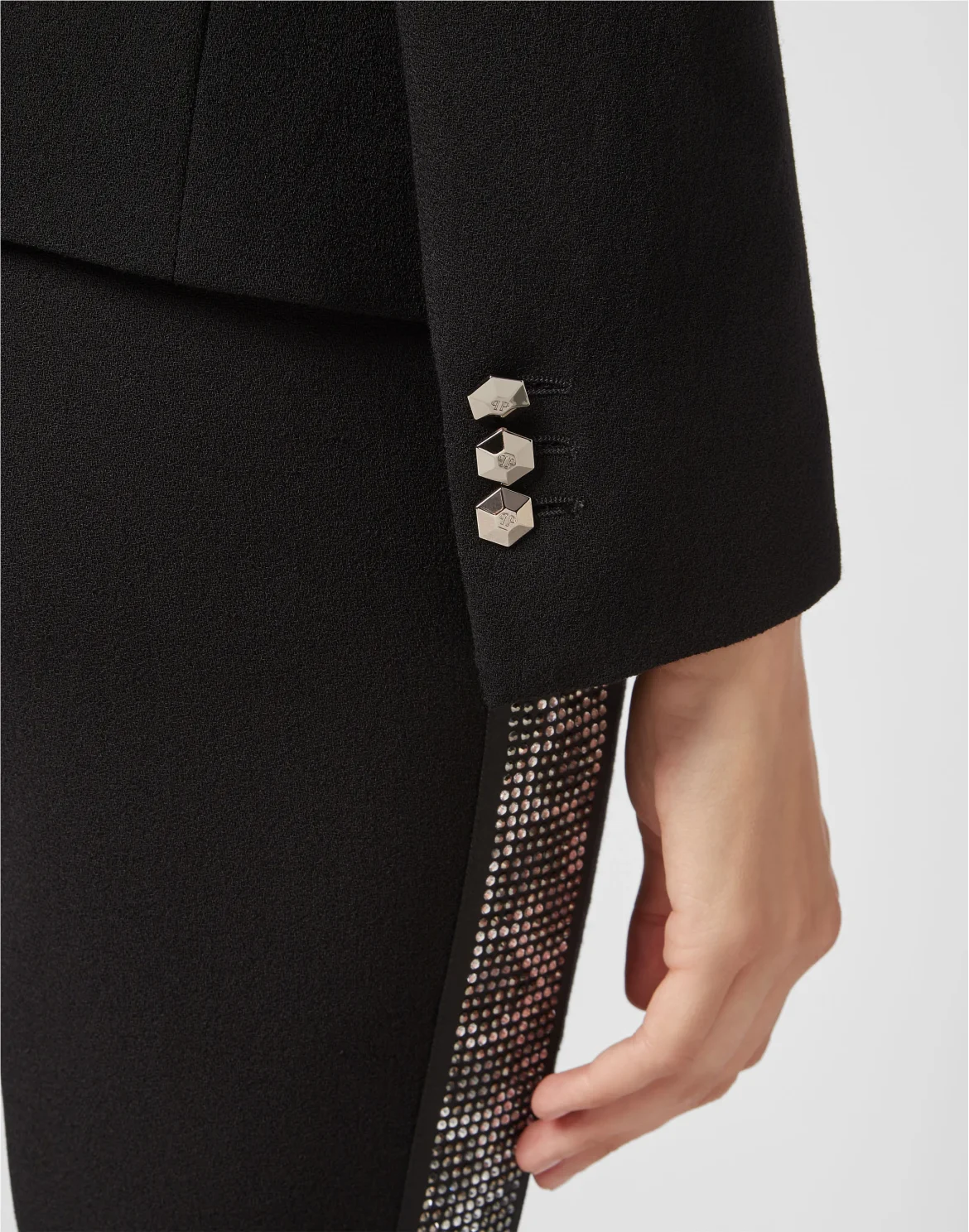 Blazer Crystal, цвет: Черный