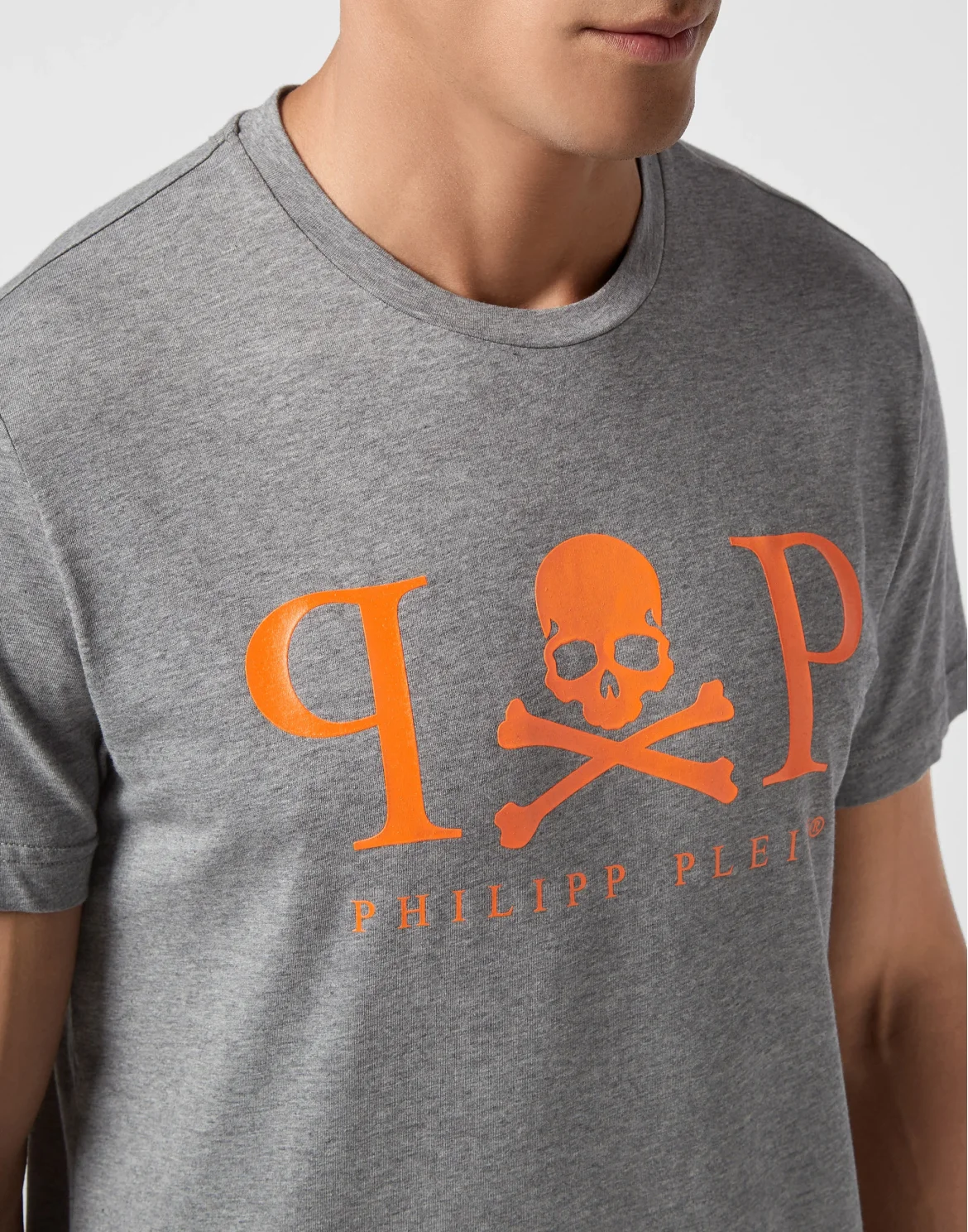 T-shirt Platinum Cut Round Neck, цвет: Серый