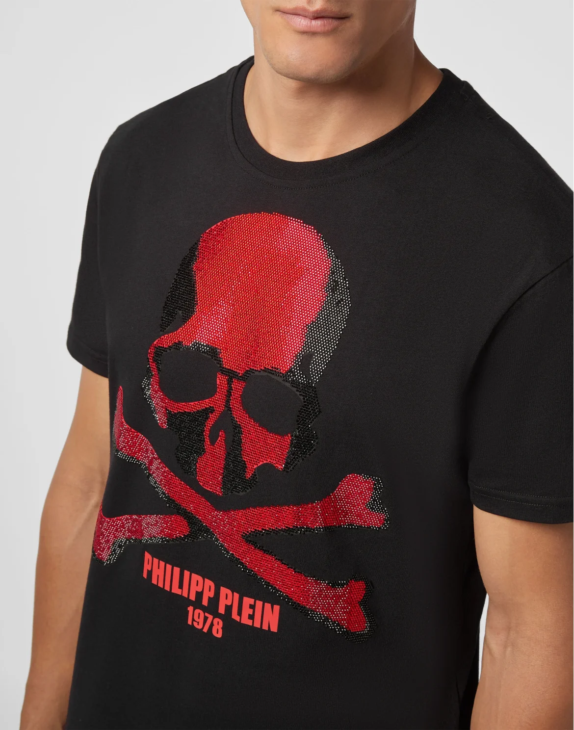 T-shirt Round Neck SS Skull strass, цвет: Черный