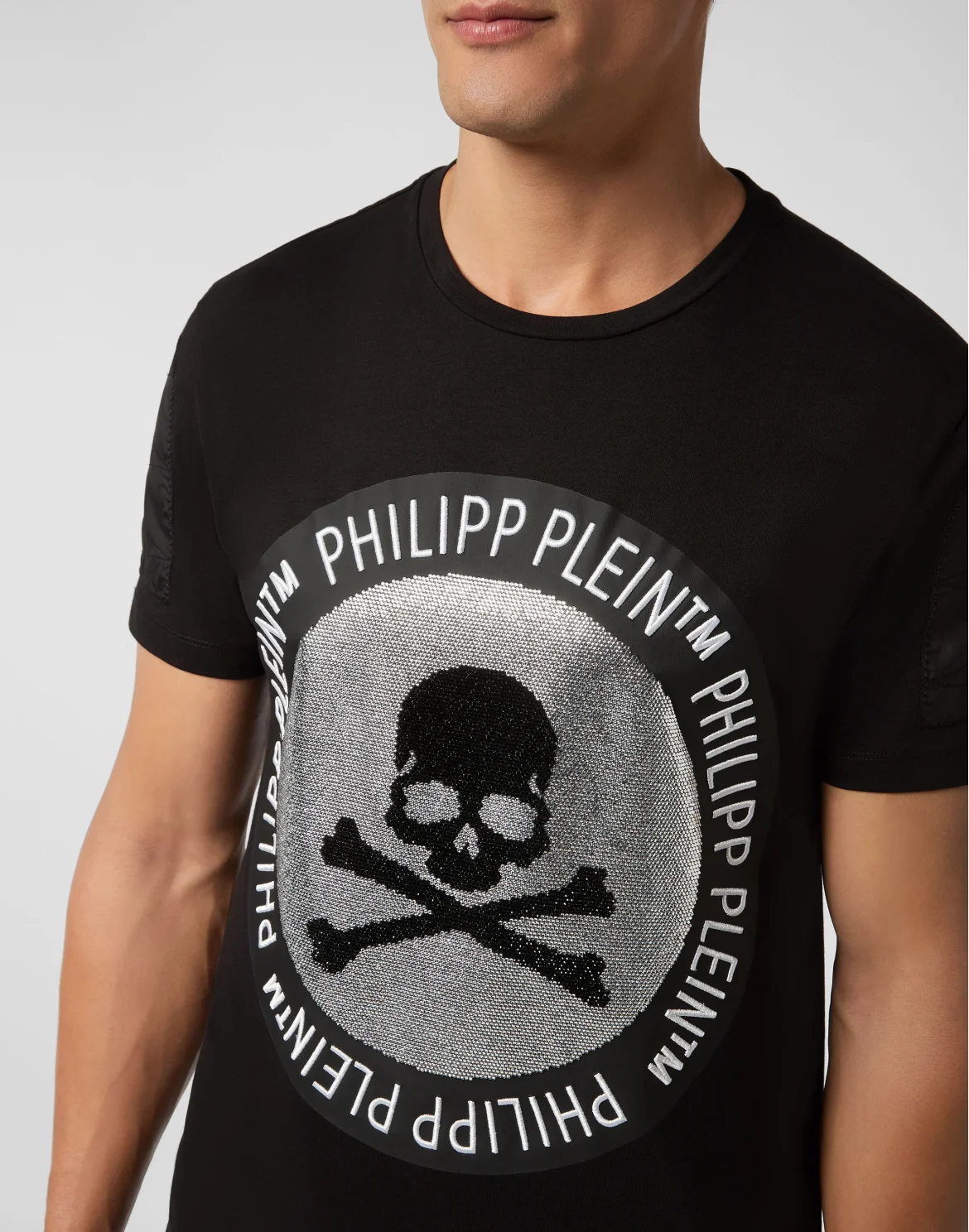 T-shirt Round Neck SS Skull strass, цвет: Черный