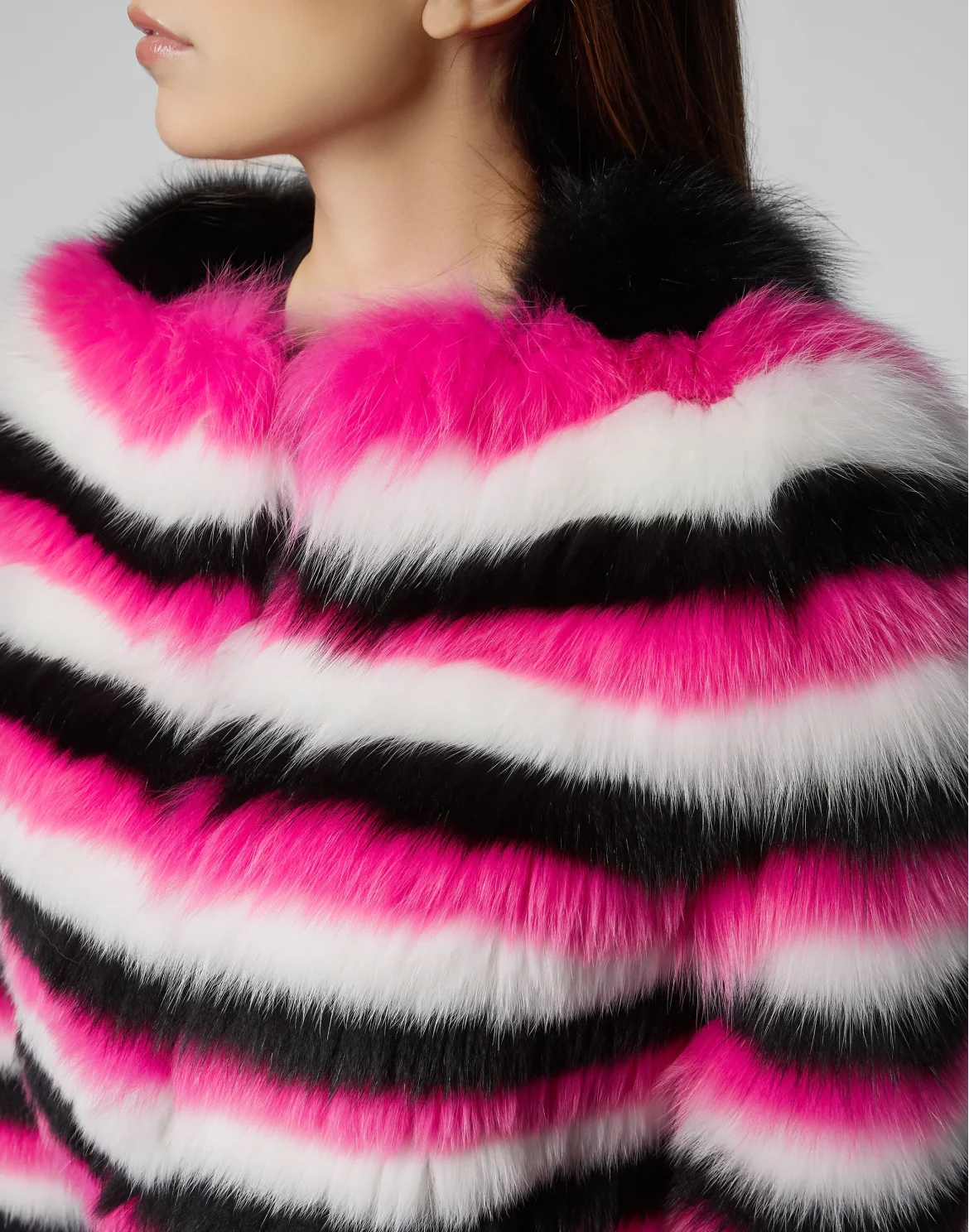 Fur Coat Short Stripes, цвет: Черный