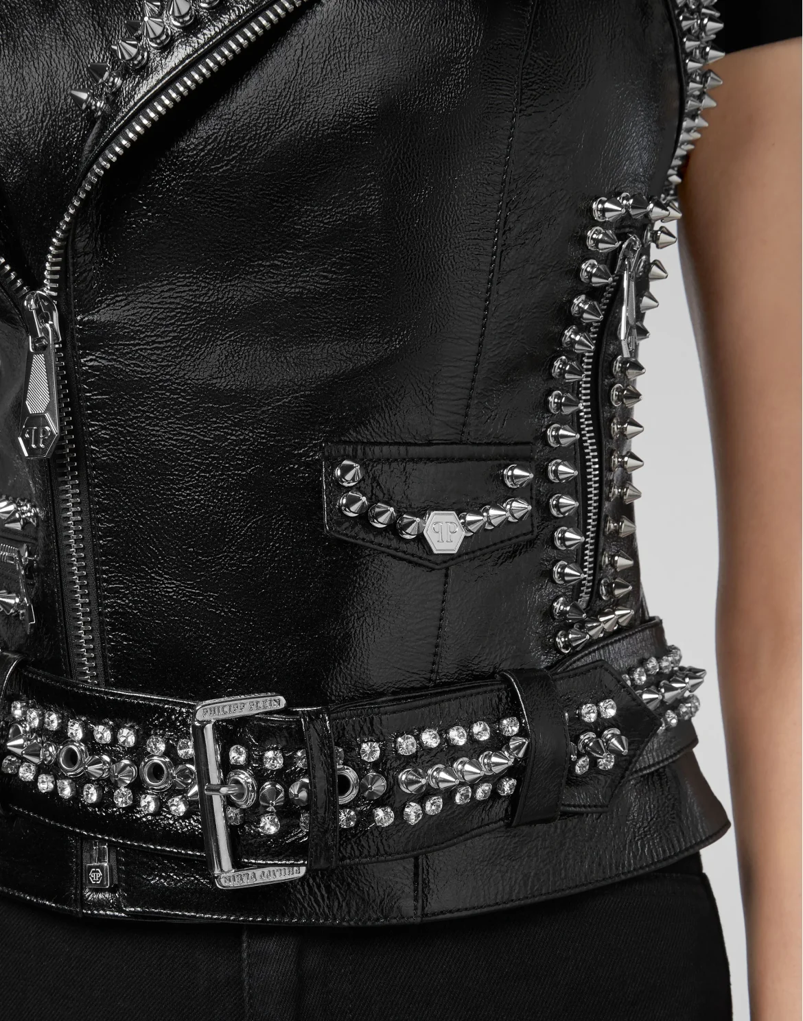 Leather Vest Short Studs, цвет: Черный