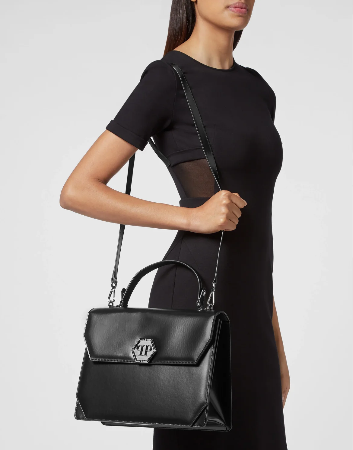 Large Handle Bag Superheroine, цвет: Черный