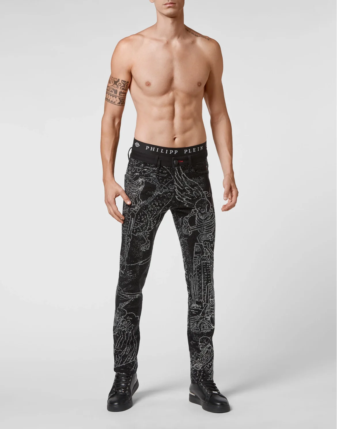 Denim Trousers Super Straight Cut Strass Skeleton tattoo with Crystals, цвет: Черный