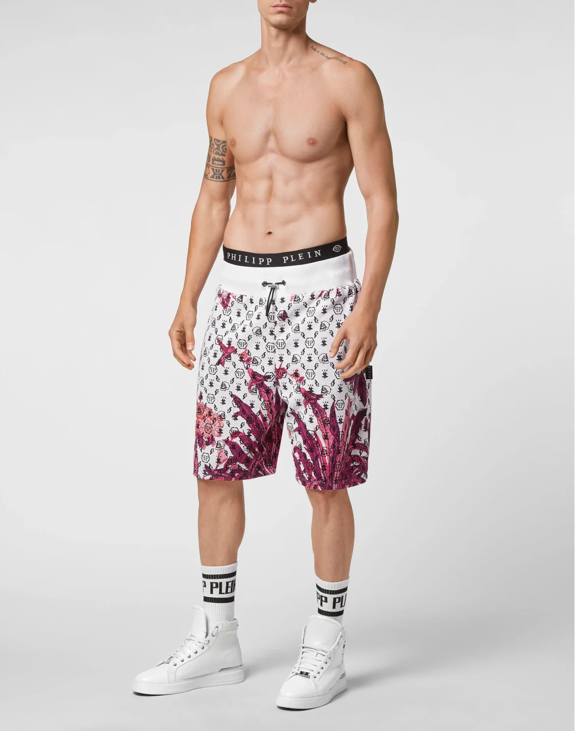Jogging Shorts Flowers, цвет: Белый