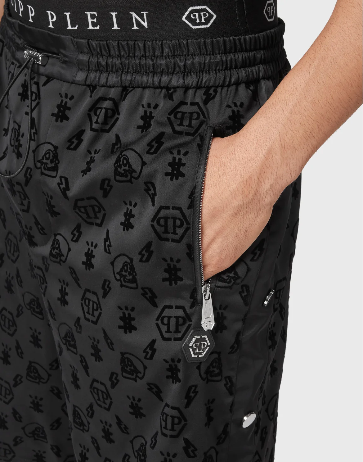Shorts Skull&Bones, цвет: Черный