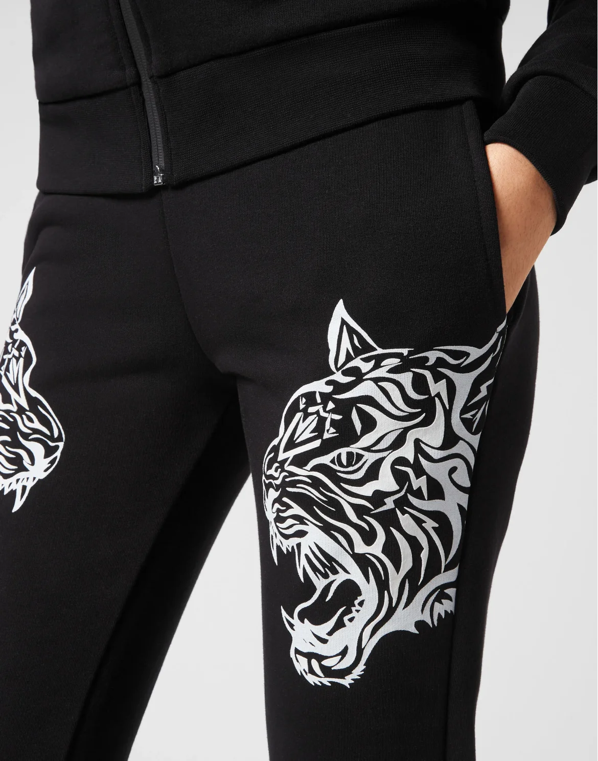 Jogging Tracksuit: Hoodie/Trousers Tiger, цвет: Черный