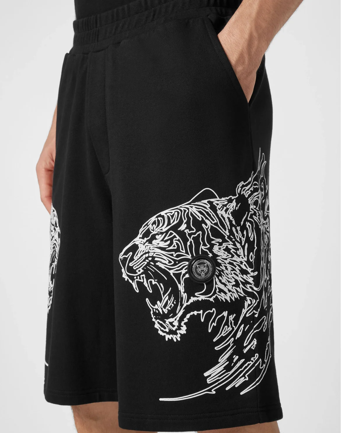 Jogging Shorts Tiger, цвет: Черный