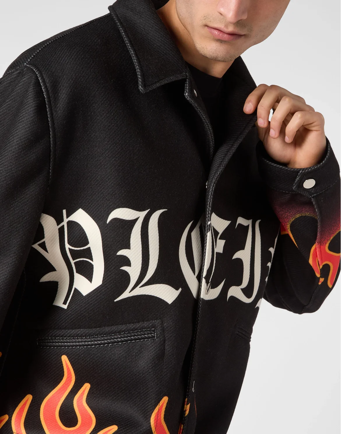 Collared Bomber Flame, цвет: Черный