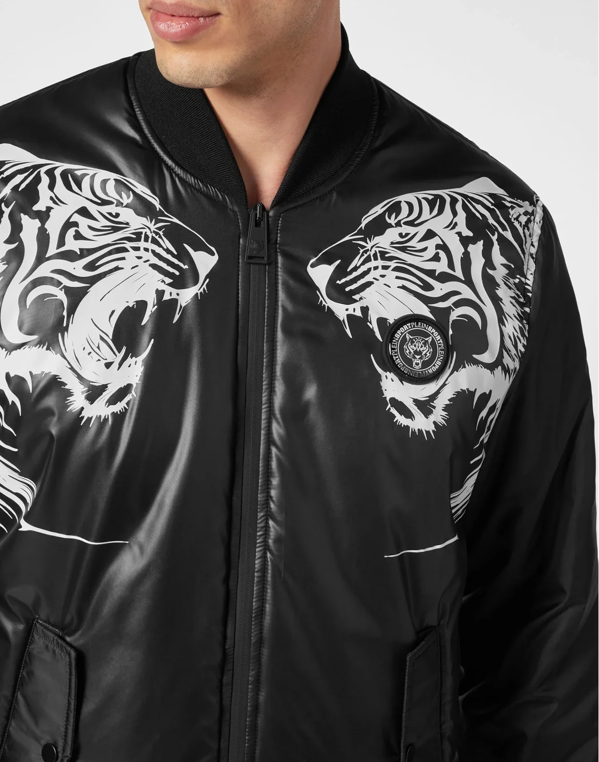 Nylon Bomber Tiger, цвет: Черный