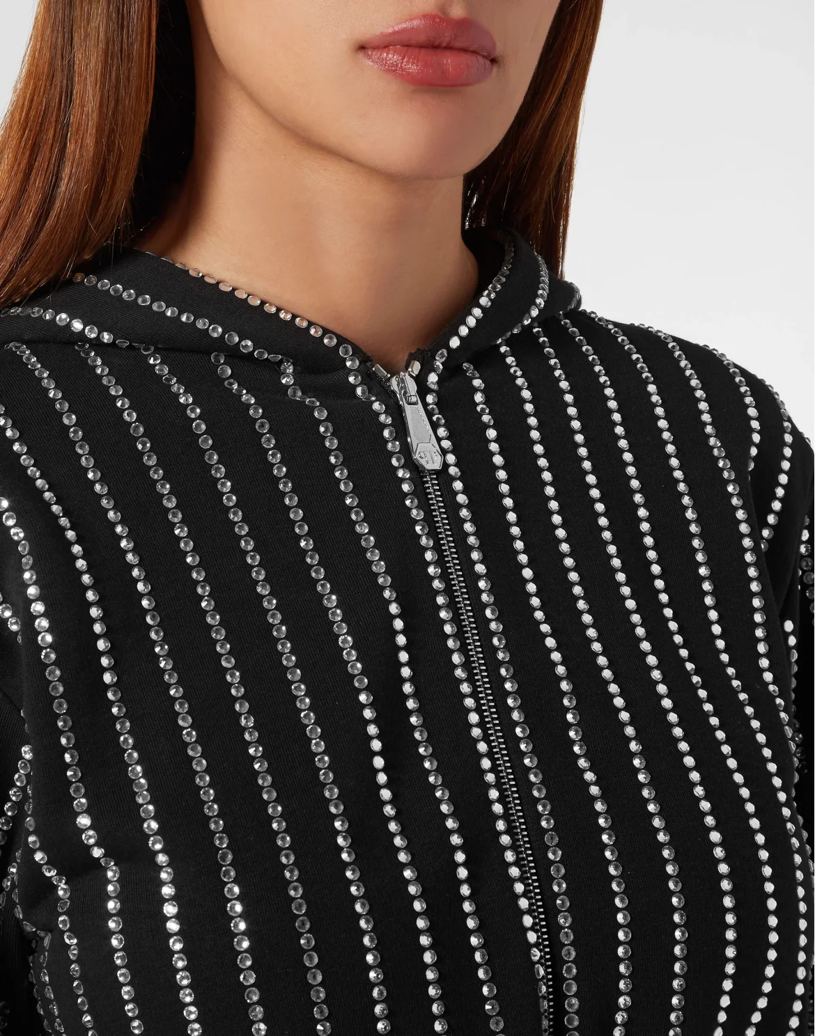 Cropped Hoody Sweatjacket with Crystals Crystal Pinstripe, цвет: Черный