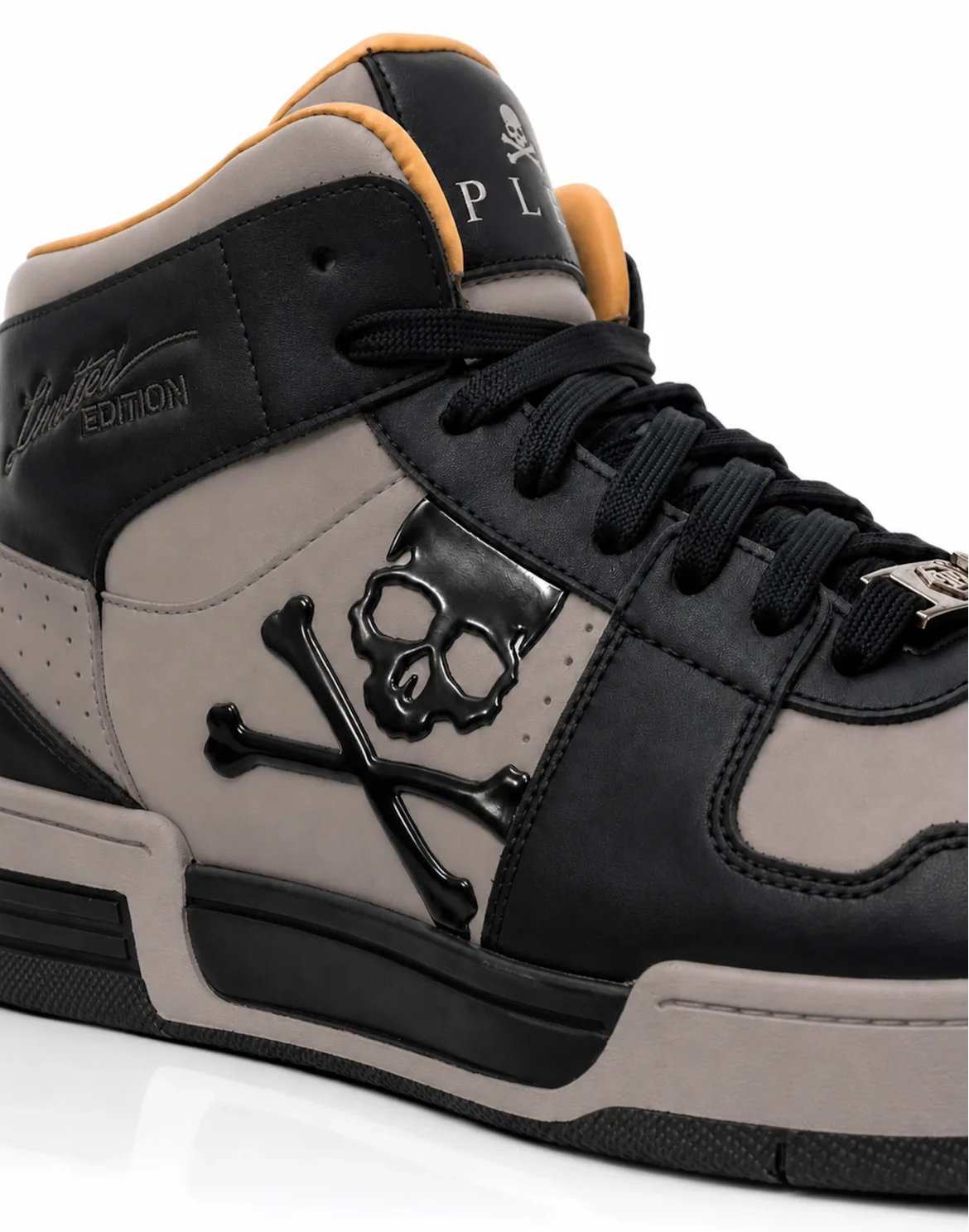 Nappa Hi-Top Sneakers Notorius, цвет: Черный