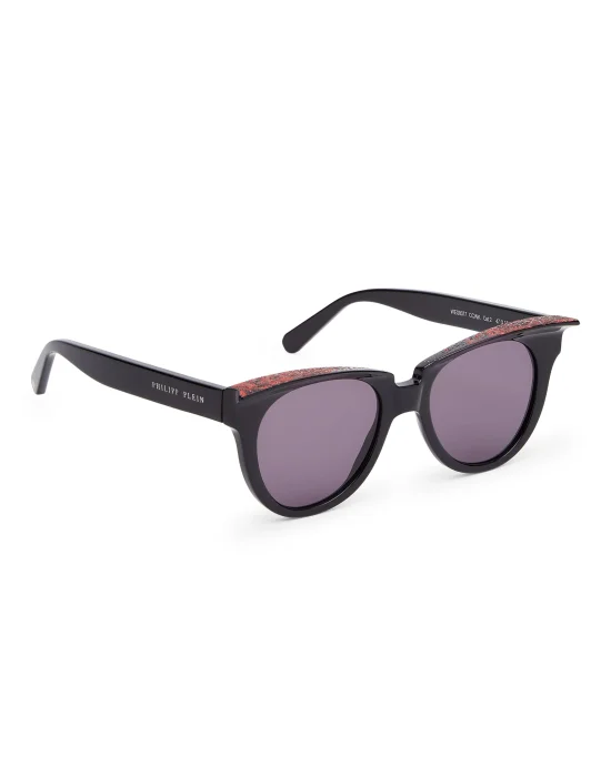 Sunglasses Statement