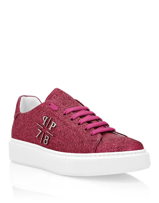 Lo-Top Sneakers