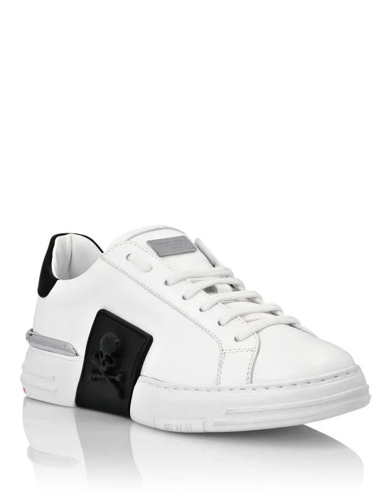 LO-TOP SNEAKERS PHANTOM KICK$ LEATHER SKULL