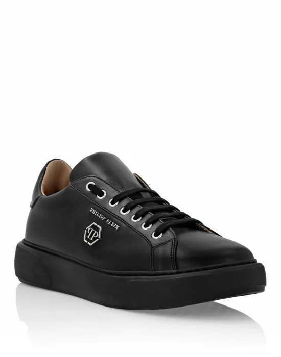 Leather Lo-Top Sneakers Hexagon