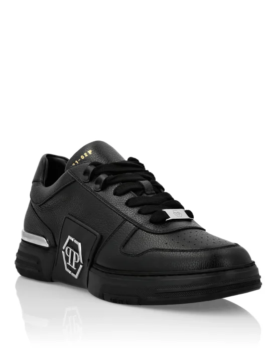 LO-TOP SNEAKERS PHANTOM KICK$ LEATHER Platinum HEXAGON