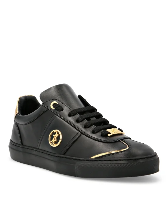 Lo-Top Sneakers Double B