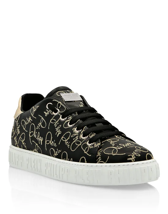 Lo-Top Sneakers Signature