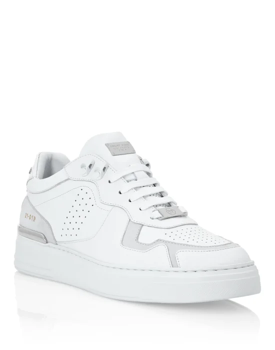 Lo-Top Sneakers mix materials G.O.A.T. TM