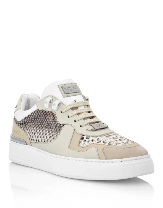 Python Lo-Top Sneakers G.O.A.T. TM