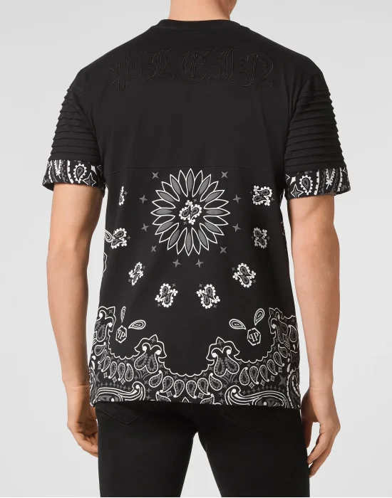 T-shirt Round Neck SS Paisley Bandana