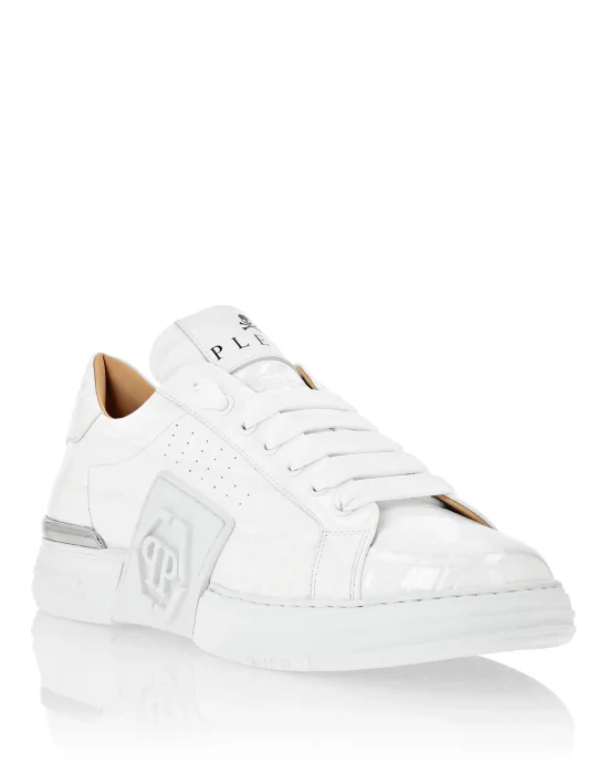 Croco Effect Lo-Top Sneakers