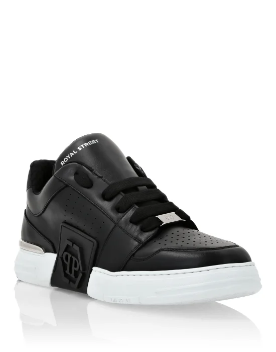 LO-TOP SNEAKERS ROYAL $TREET