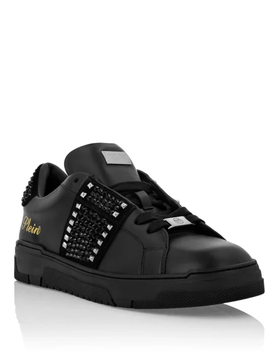 Low Top Sneakers Strass Studs