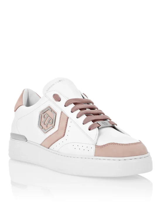 Low Top Sneakers Arrow Force