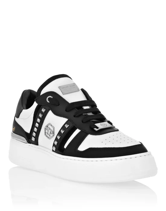Low Top Sneakers Mix Cut Studs