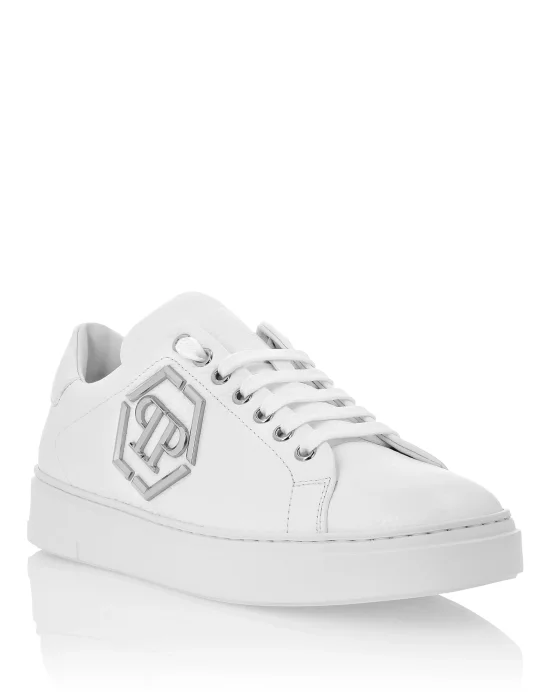 Leather Lo-Top Sneakers Hexagon