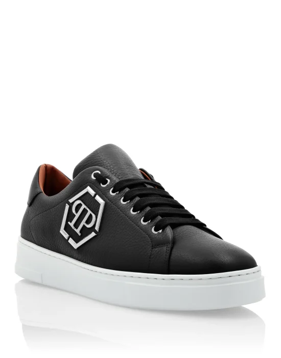 Leather Lo-Top Sneakers Hexagon